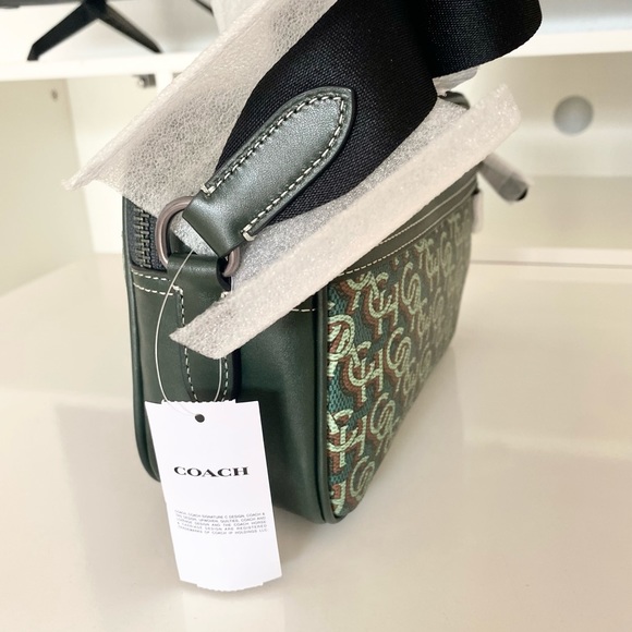 🕶SOLD💼NEW💼Coach Men messenger bag/crossbody bag/shoulder bag - Picture 8 of 13